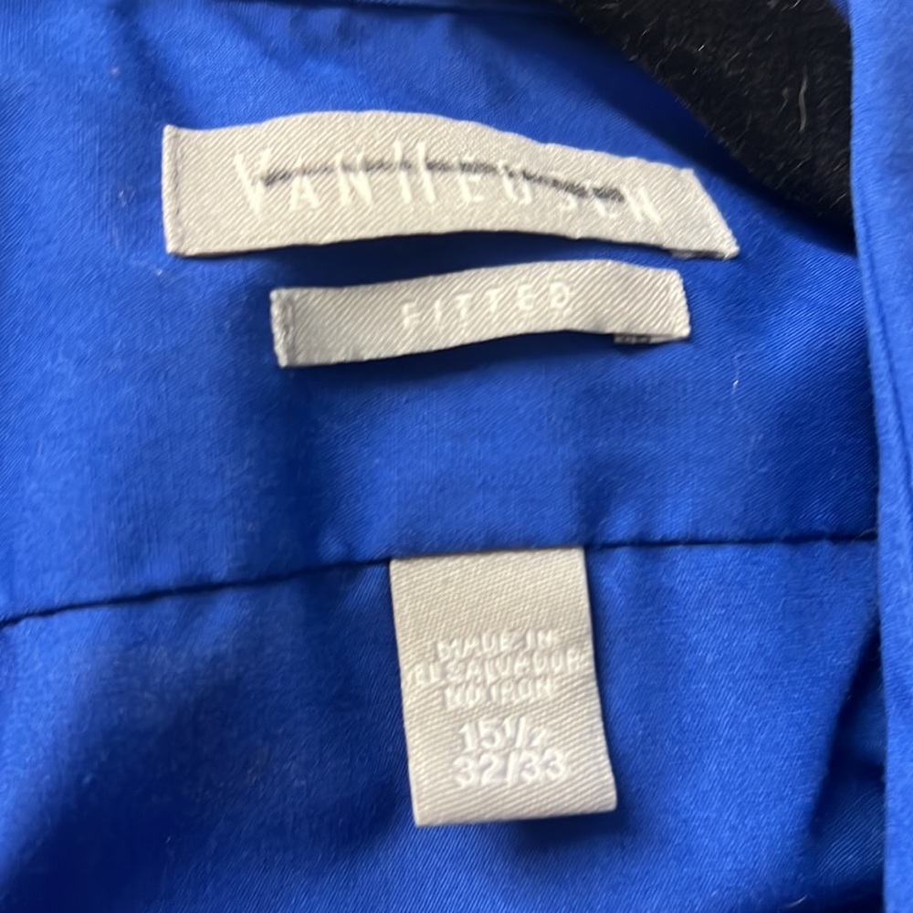 Button up - Picture 2 of 4